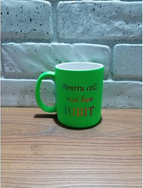 Cană - Pentru cel mai bun iubit cu scris auriu Cană - Pentru cel mai bun iubit cu scris auriu