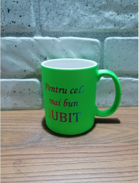 Cană - Pentru cel mai bun iubit cu scris auriu Cană - Pentru cel mai bun iubit cu scris auriu