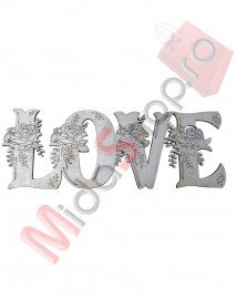 Ornament lemn de perete ” LOVE ” mid-31